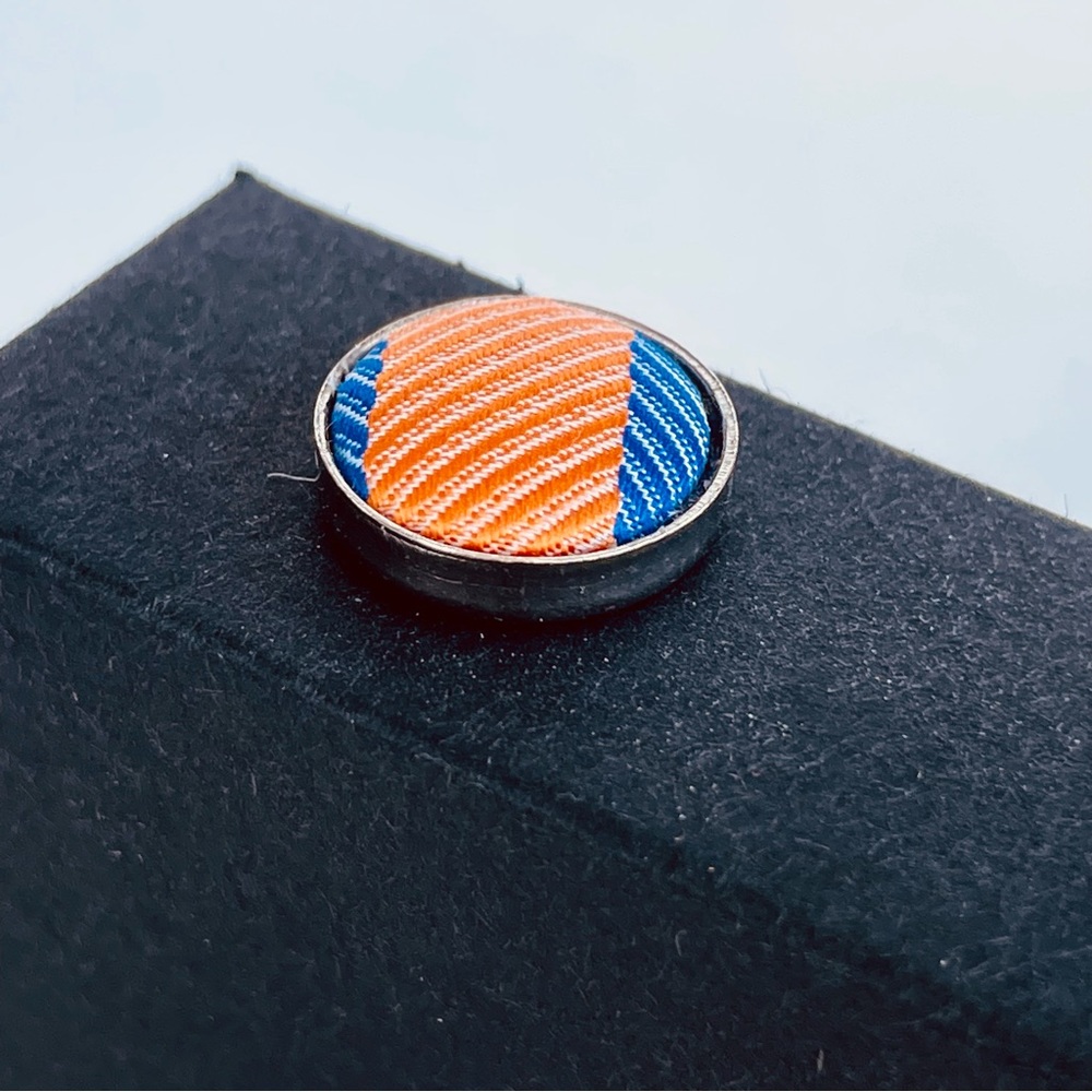 Paul Smith London Tie, Cufflinks, and Pocket Square Gift Set - Picture 11 of 16
